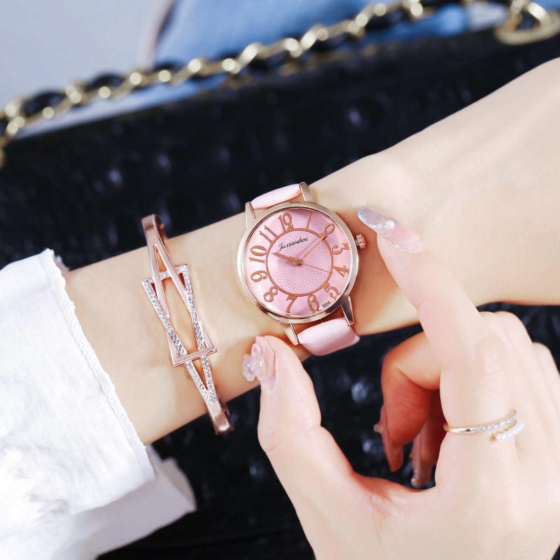 

Wristwatches Luxury Watch Women Fashion Casual Frosted Leather Belt Watches Simple Ladies' Small Dial Quartz Clock Dress Reloj MujerWris