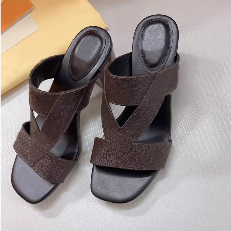 

Beach Slippers Fashion Loafers Women Shoes Ladies Sandals Designer Summer Lazy Low Heeled Leather Letters Lady Cartoon Slides Metal Large size 35-42 with box, Green[middle heel]