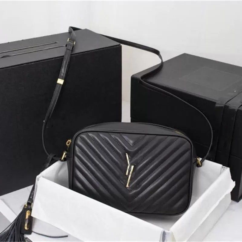 

Designer Bags LOU CAMERA BAG IN QUILTED LEATHER Luxury Handbags featuring an adjustable leather strap SHOULDER BAG Crossbody Bas Women Storages, Customize