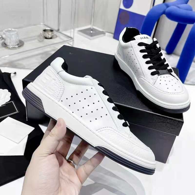

Shoes Little fragrant panda shoes New style board shoes Round head thick sole color contrast casual shoes Lace up letter sports small white shoes