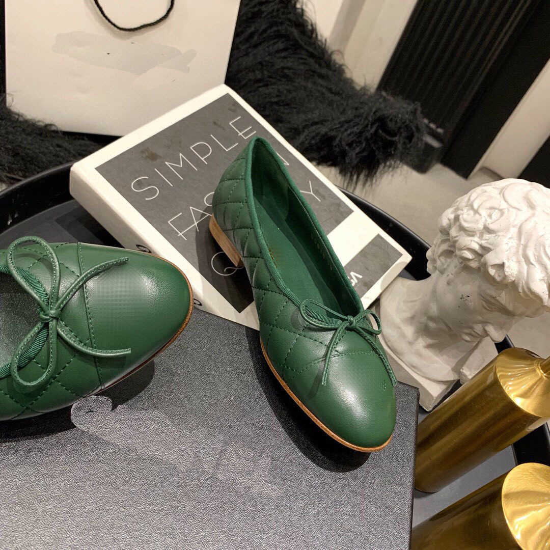 

Shoes New leather single shoes small fragrance ballet shoes color matching large flat bottom butterfly Festival women's shoes low heels, White