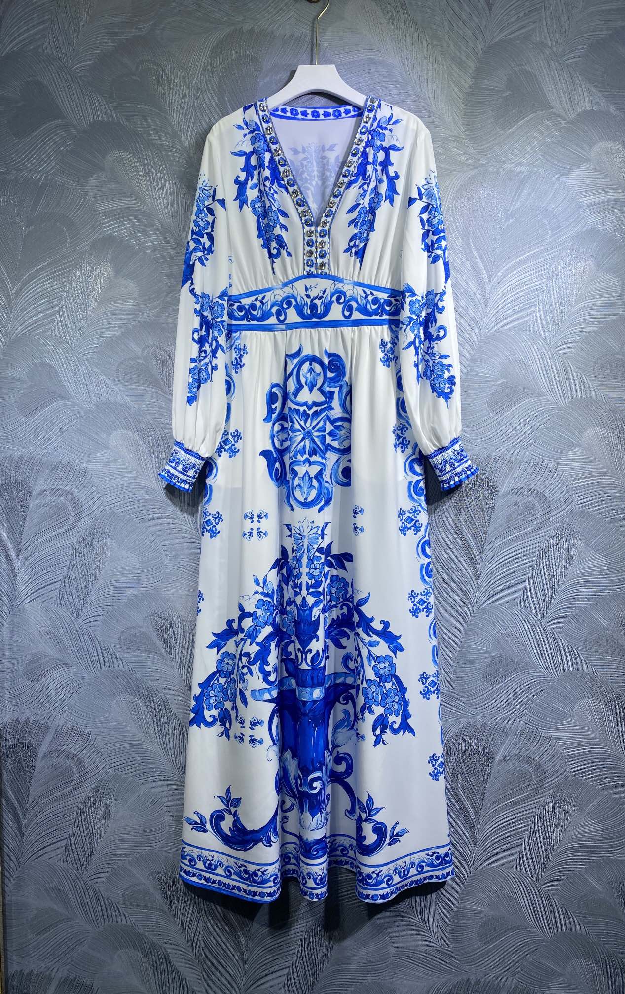 

Spring 2023 new Casual Dresses atmospheric style V-neck printed long dress, Customize