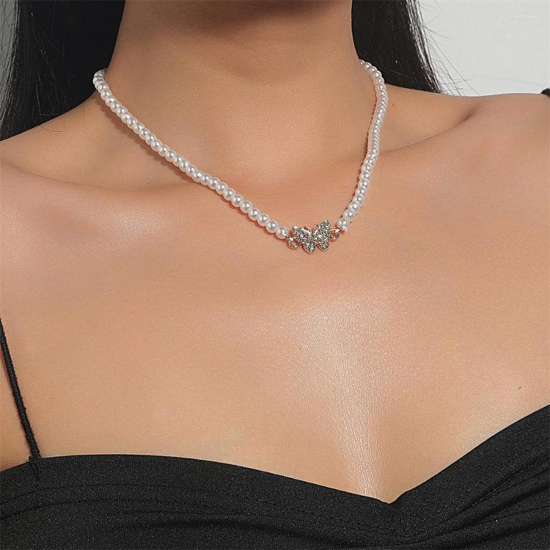 

Chains Fashion White Pearl Pendant Necklace For Women Butterfly Summer Luxury Baroque Clavicle Chain Choker Jewelry Gifts