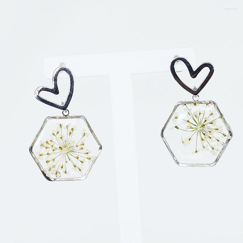 

Dangle Earrings 2023 Sexangle Transparent Resin Real Dried Flower Hollow Heart Drop For Girl Women Gift Sea Beach