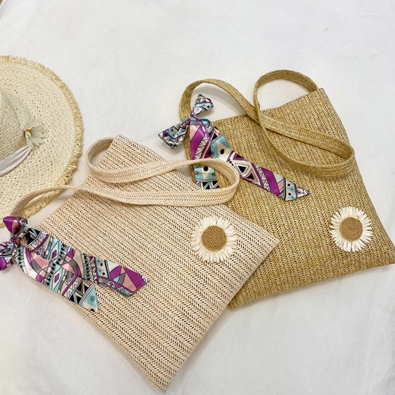 

Evening Bags Famous Beige Khaki Women Composite Messenger Bag Flower Straw Panelled Handbag Female Shoulder Top-handle