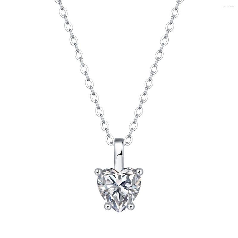 

Chains S925 Silver Necklace Moissanite Pendant Heart Shaped Charm Chain Wholesale Female Friend Gift Engagement Valentine's Day Party