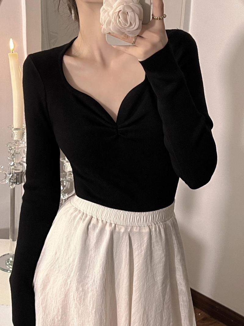 

Women' Sweaters 2023 Autumn Black V-Neck Knitted Top Slim Short Long Sleeve Sweater Fashion Women Tosp Korean C595
