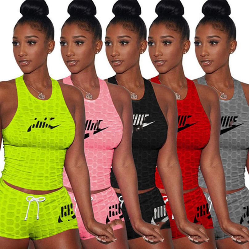 

2023 Brand Yoga Embroidery Women Tracksuits Fashion Casual 2 Piece Sets Sleeveless T-shirt Shorts Summer Sports Suit Letter Outfits Solid Color Jogging Suit 4739, Green