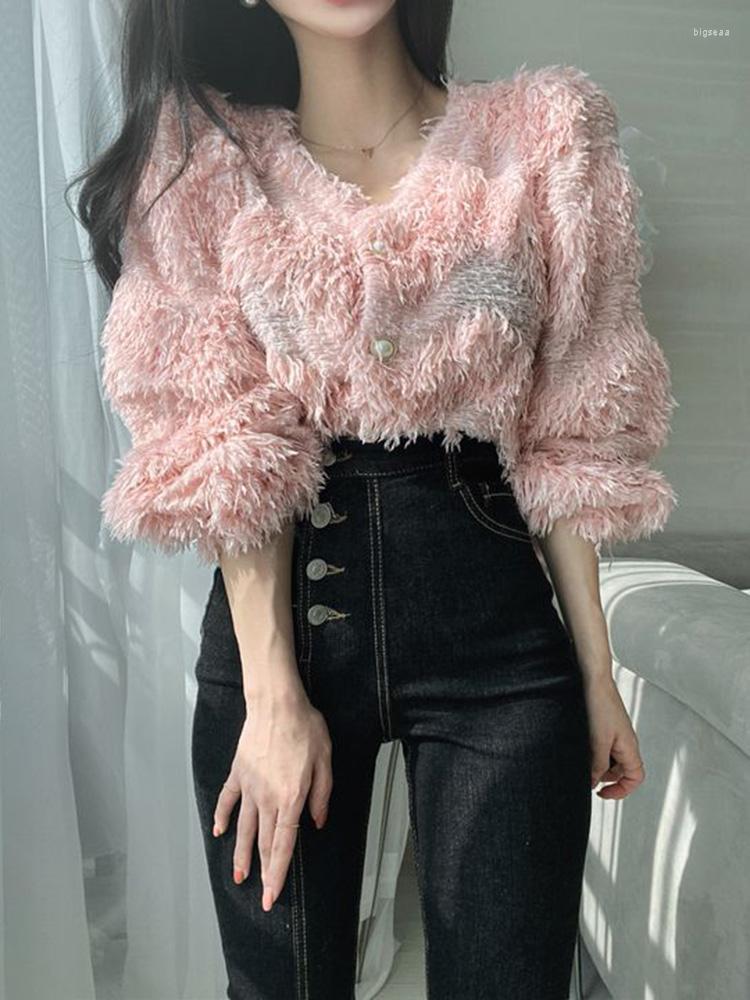 

Women's Vests Autumn Korean Tassel Tee V-neck Plush Striped Pearl Single-breasted Button Loose Long-sleeved Shirt Women Tops D1762, White