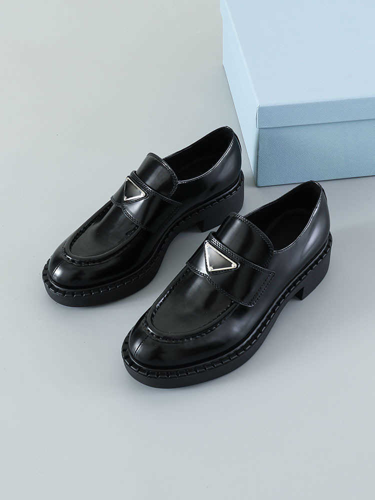 

Shoes P family thick soled Lefu shoes women's ins fashionable high rise beaded women's single shoes triangular buckle British style, Black