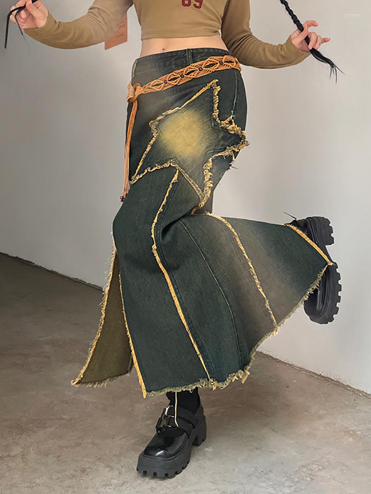 

Skirts Gothic American Retro Niche Feature Pentagonal Star Patch Irregular Split Fur Edge Girl High Waist Embroidery Denim Skirt, Light grey