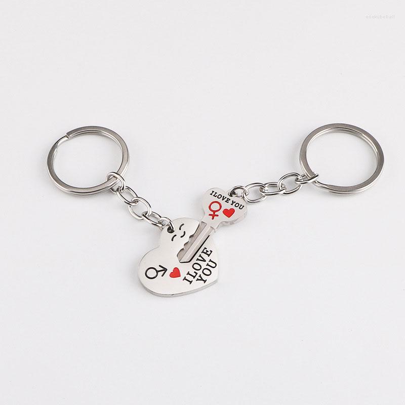

Keychains Heart Keychain Set Engraved Love Puzzle Stainless Steel Keyring Valentine's Day Present Girlfriend Boyfriend Key Chain