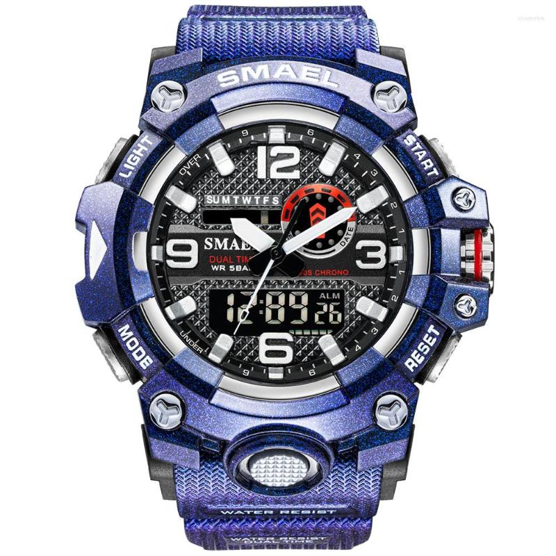 

Wristwatches SMAEL Fashion Watch Men Blue Sports Watches Waterproof Led Digital Analog Quartz Young Reloj Hombre, Black