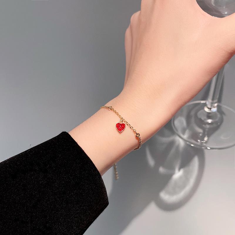 

Charm Bracelets Stainless Steel Red Love Heart Chains For Women Girls Trendy Designer Jewelry Gift Accessories On Hand