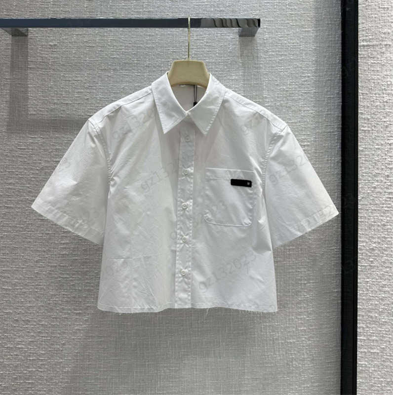 

Short Sleeve Blouse Shirts Chest Logo Decorative Pocket Lapel Casual Shirt Imported Cotton Poplin Fabric Button Opening Tops Blouse For Women White 1970