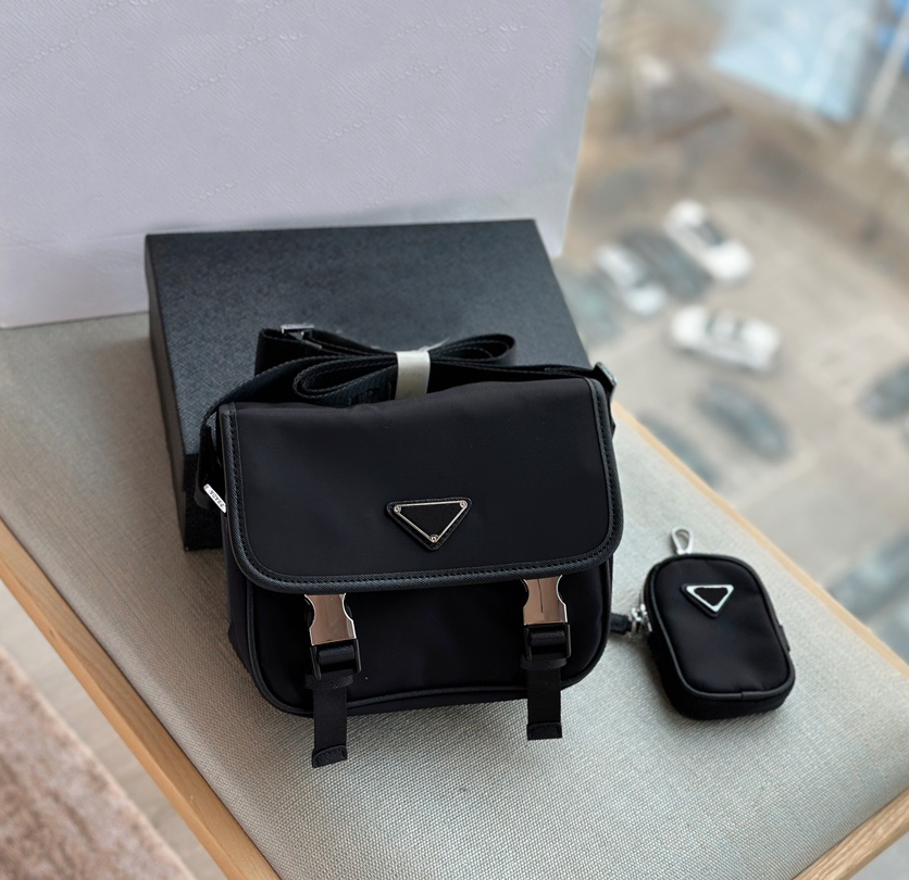 

fashion desinger man women nylon cross body bags small mini strap flap postman bag black