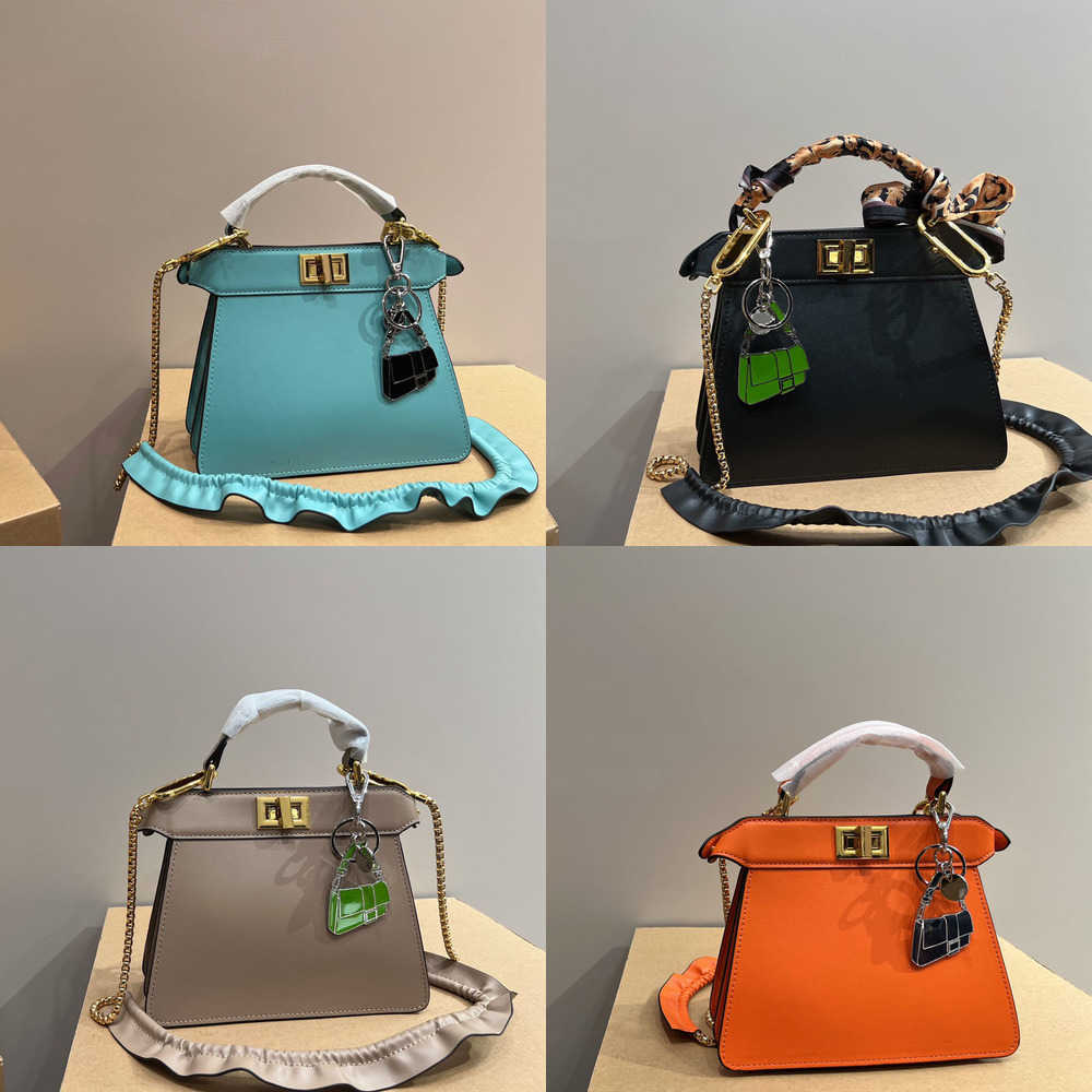 

Mini Designer Bag Totes Leather Tote Bag Women Luxurys Handbag Shopping Bags Flower Chain Strap Shoulder Crossbody Bags With Small Wallet 221220, Purple