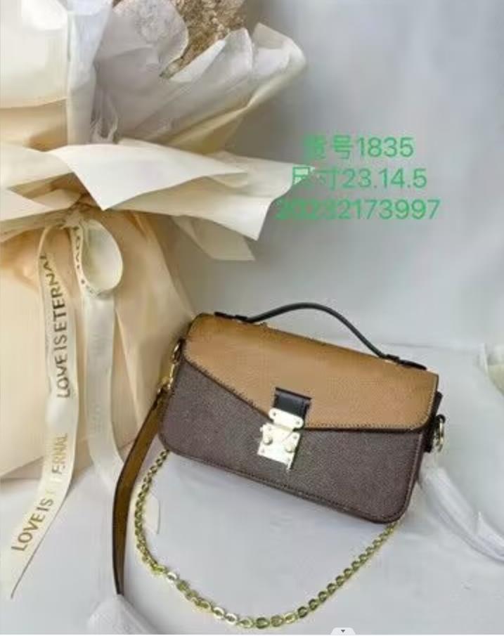 

High Quality Embossed Easy Pouch On Strap Bag Handbag Women Messenger Handbags Water Ripples Tote Pochette Chain Shoulder Bags Wallets LVs Louiseities Viutonities, Yellow flowers 23cm