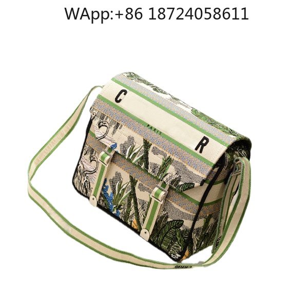 Classic Men Postman Bag 7A High-end Custom Crossbody Fashion Business casual style with long straps can be carried on one shoulder