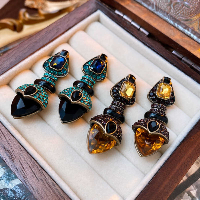 

CARLIDANA New Arrival Vintage Medieval Waterdrop Crystal Earrings Luxury Ethnic Bohemia Rhinestone Drop Earrings for Women Gift