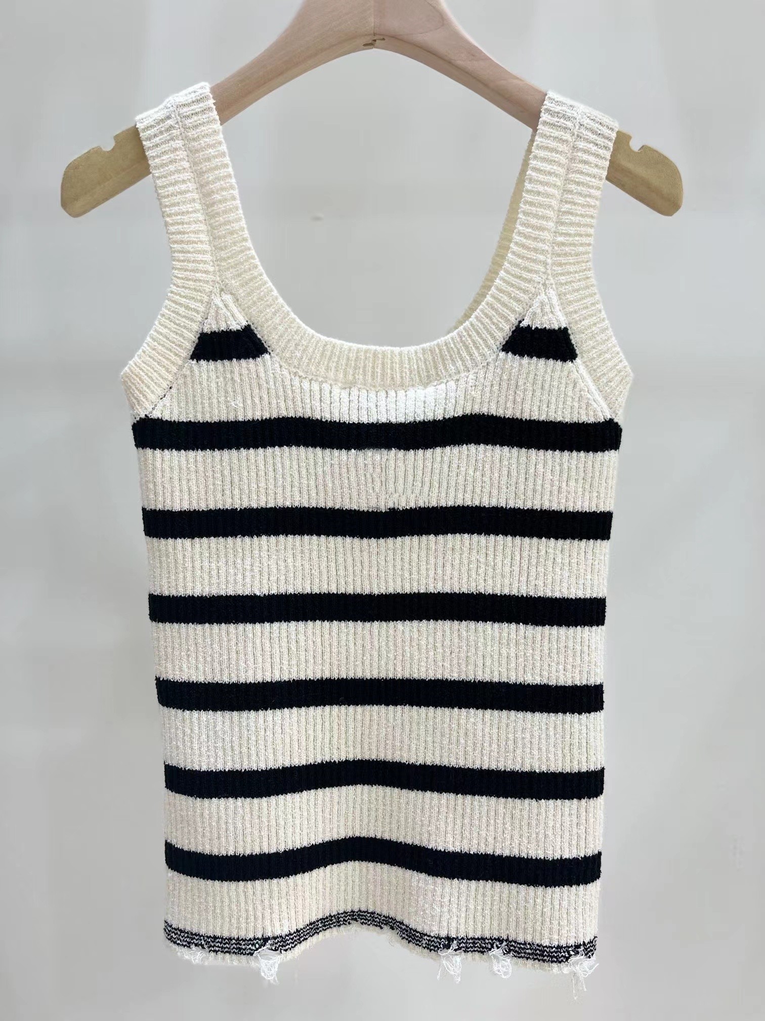 

Brand Same Women' Tanks & Camis 2023 Spring Summer Spaghetti Strap Print Fashion Milan Runway T-Shirt Designer Tops 0220-1, Multi