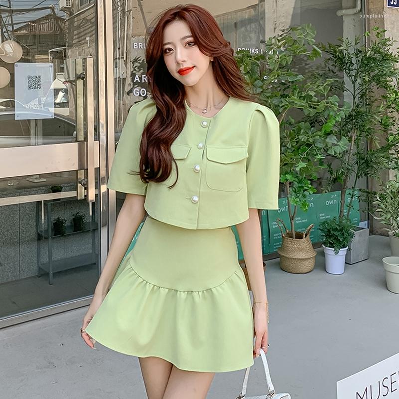 

Work Dresses High Quality 2023 Summer Simple Fashionable Two-piece Set Women Crop Top Jacket Coat Mini Umbrella Skirt Sets Female Suits, Black