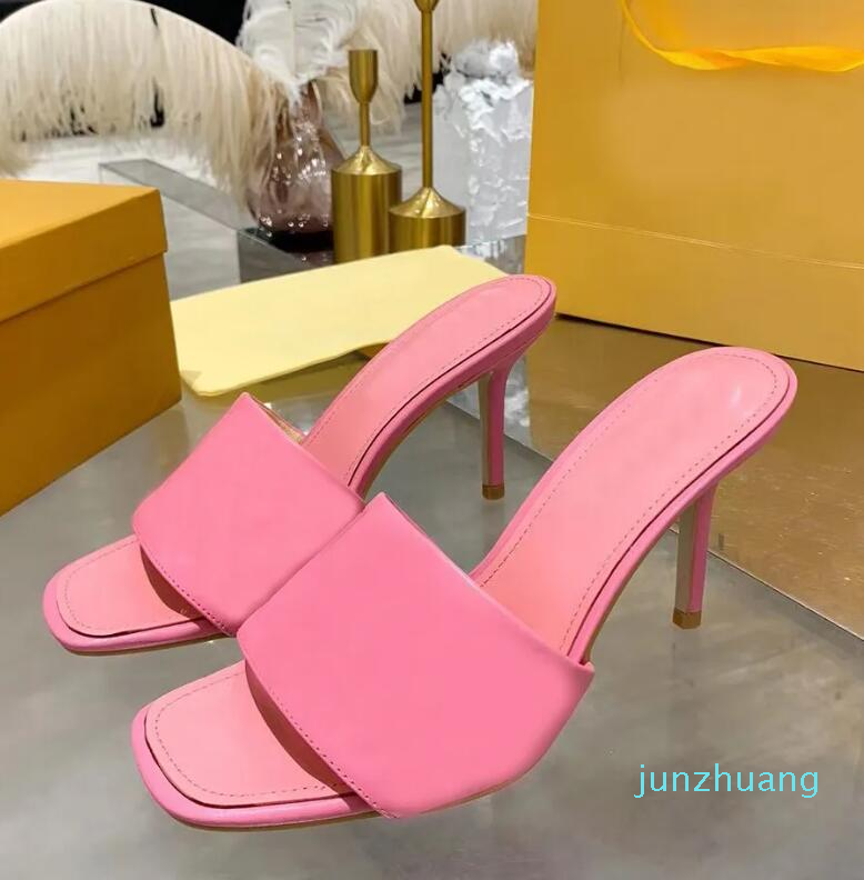 

Women Sandals Designer Dlippers Versatile Classic Stilettos Beach Party Lady Sandals Summer Shoes Candy Color Sandal 7.5cm 33