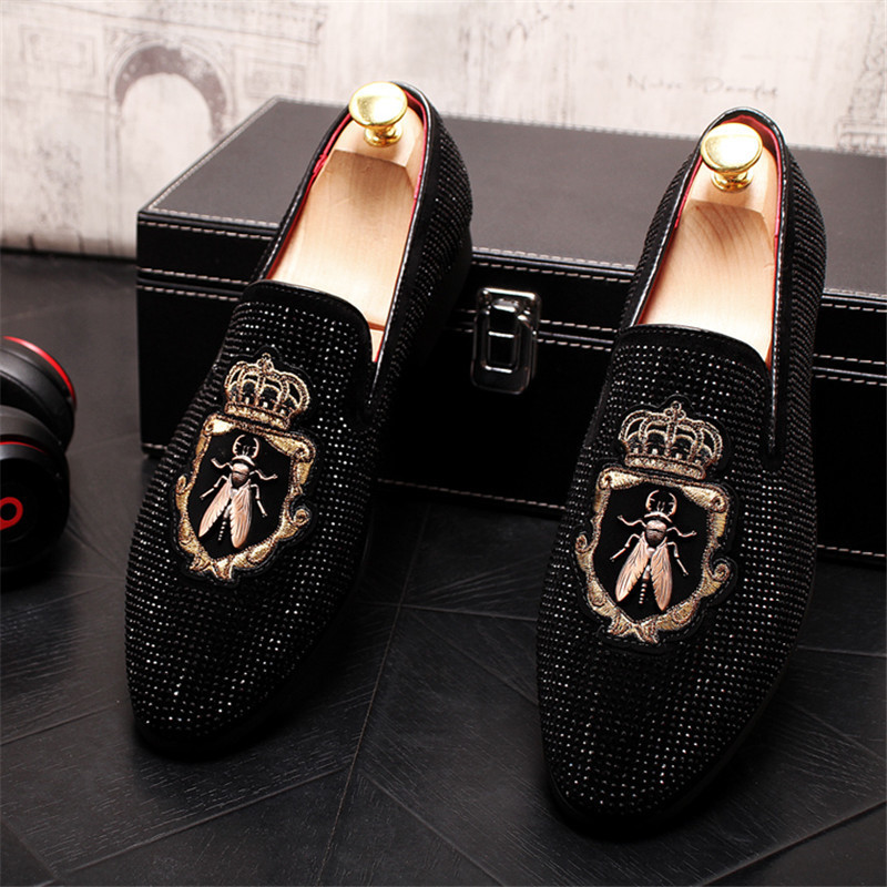 

Dress Shoes Luxury Brand Skull Loafers Diamond Rhinestones Spikes Men Wedding Rivets Casual Flats Designer Sneakers S20 230220, Black