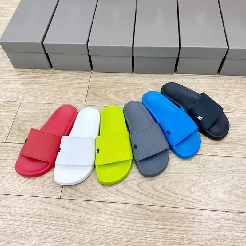 

2022 Paris Sliders Mens Womens Summer Sandals Beach Slippers Ladies Flip Flops Loafers Black Outdoor Home Slides Chaussures Shoes size 36-45