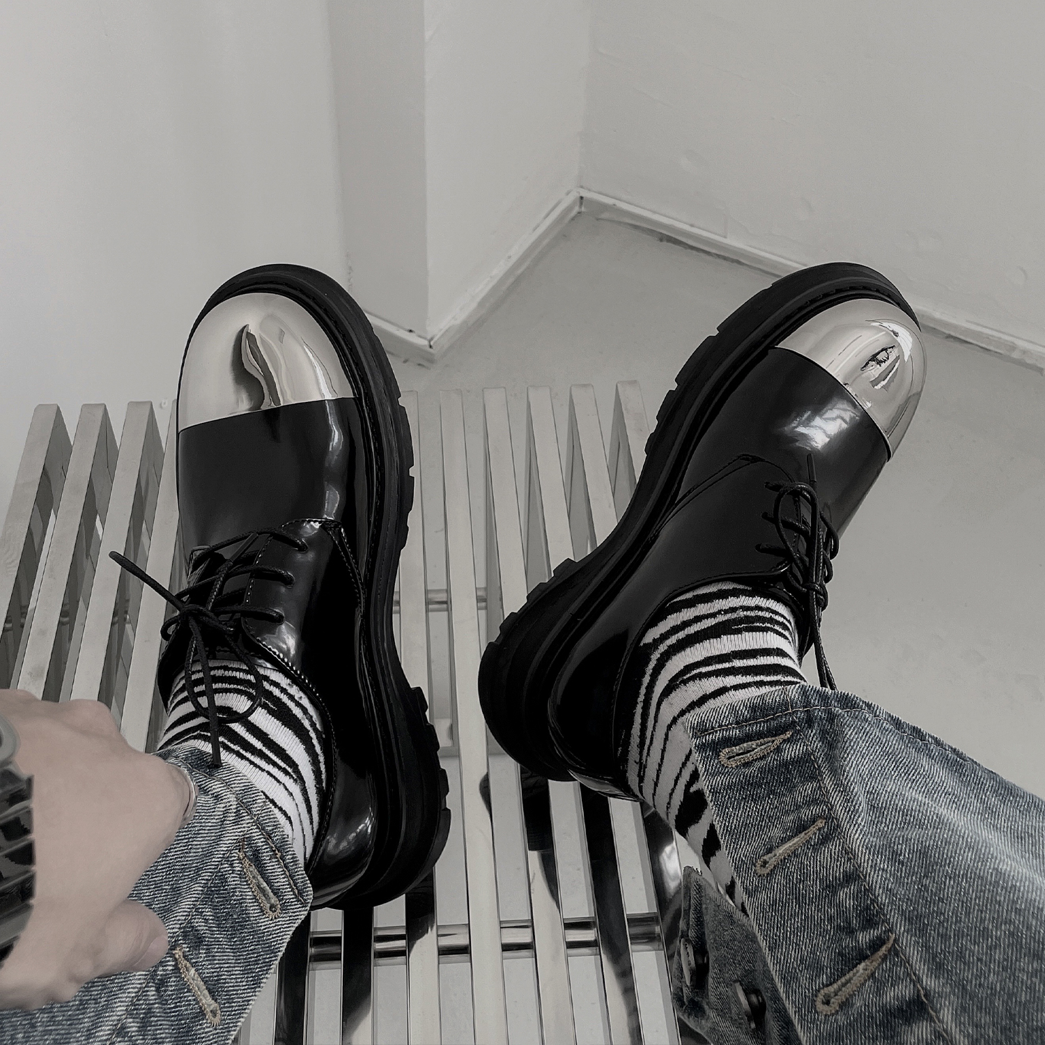 

Fashion Metal Toe Formal Business Shoes Mens Oxfords British Style Male Suit Dress Shoes, Black
