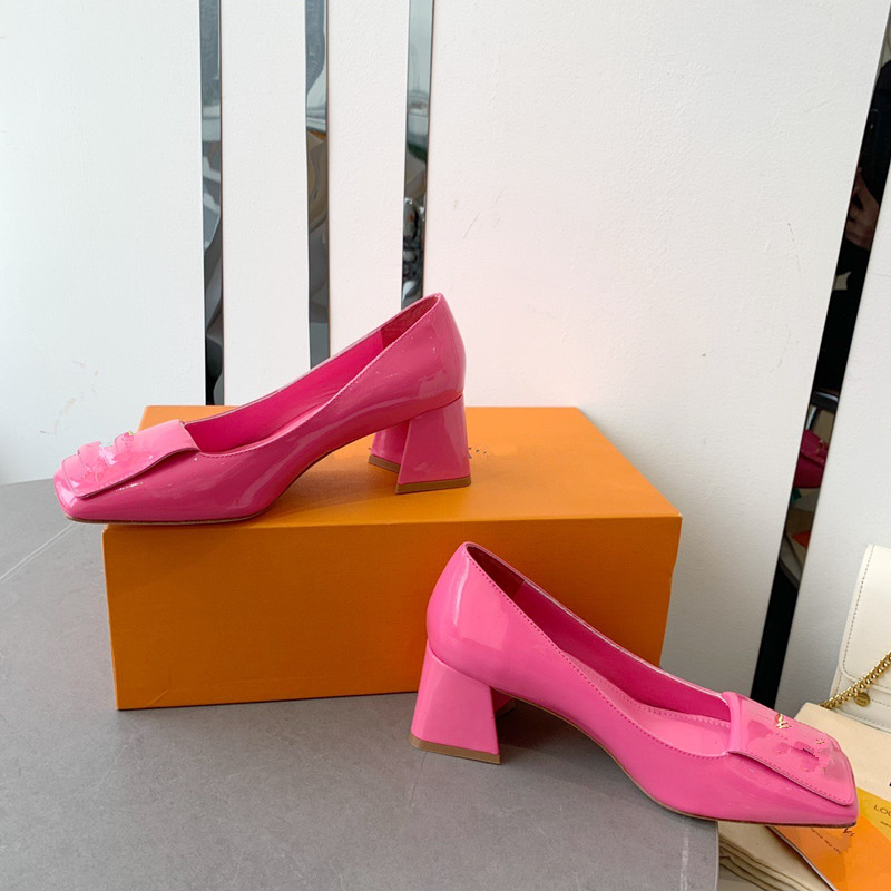 

Luxurys Shoes Slipper slides For Women Fashion Classic black sandals Heatshoes Platform Gear Bottoms Beach lightweight slippers resorts platform 0218, 03