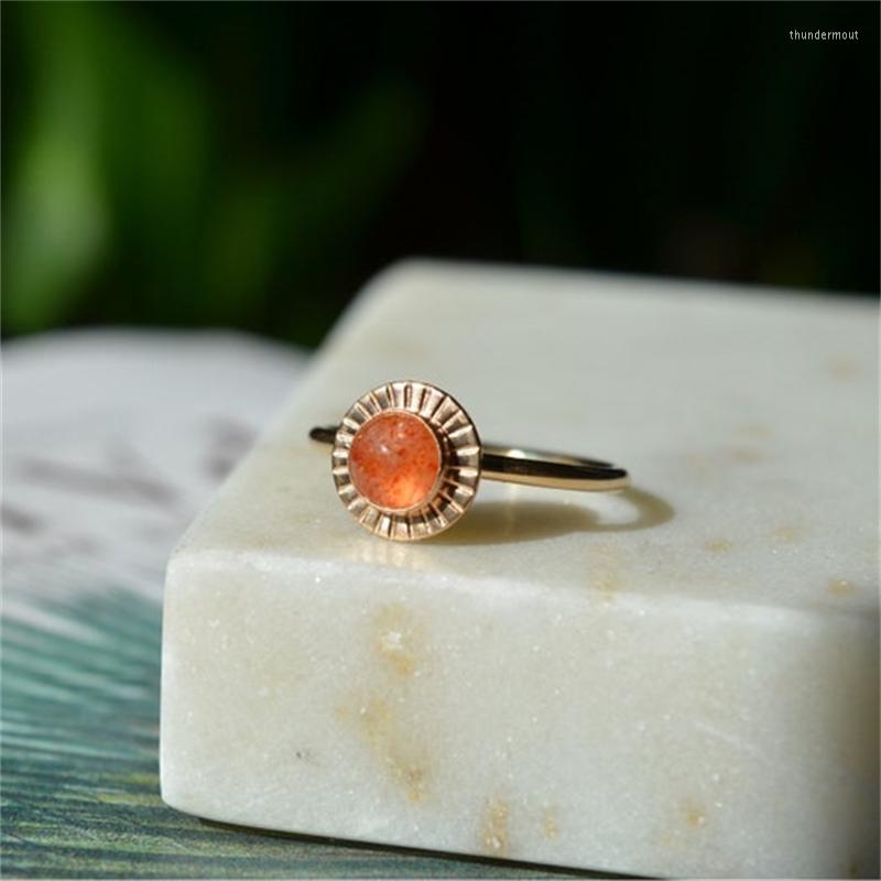 

Cluster Rings Simple Fashion Style Sun Pattern Ring Temperament Ladies Exquisite Metal Engagement Wedding Party Gift Jewelry