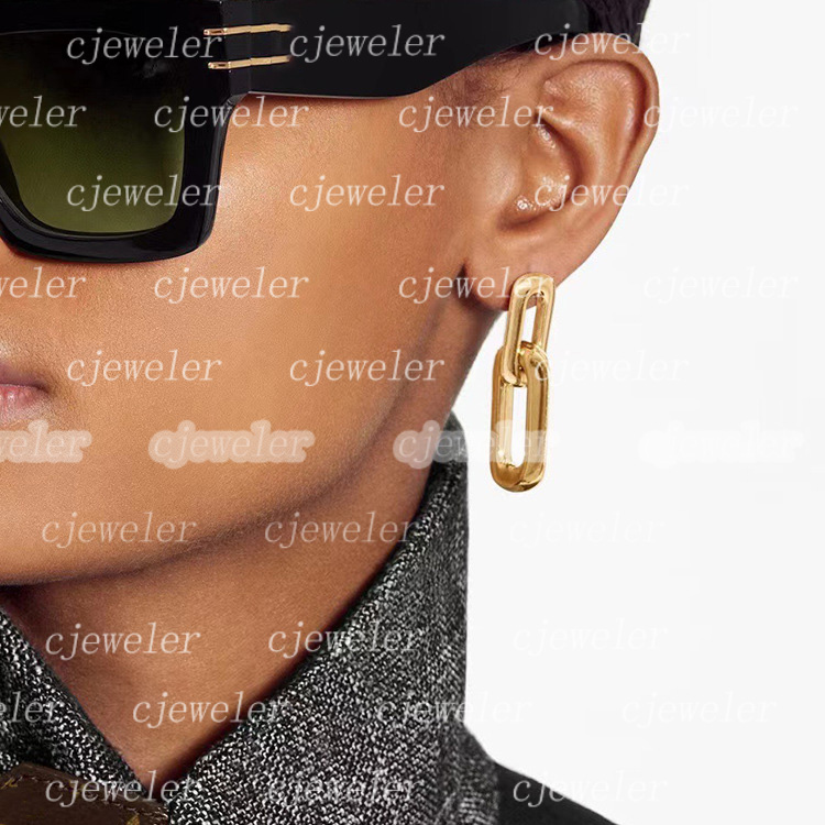 

Charm stud earrings Titanium steel jewelry wholesale V letter double section chain print four leaf flower earrings