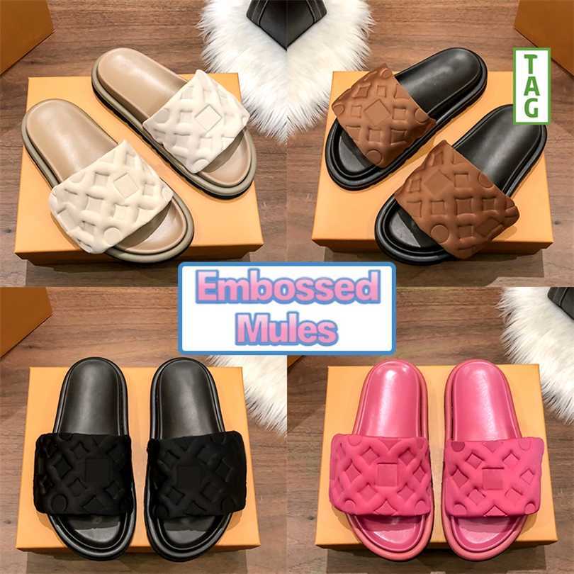 

2023 Luxury Slippers sandals women Pool Pillow Comfort Embossed Mules Sliders Men Womens Designer Slides Ivory Copper Pink Beige Cargo Khaki Deep Blue beach Sandal, 01. ivory