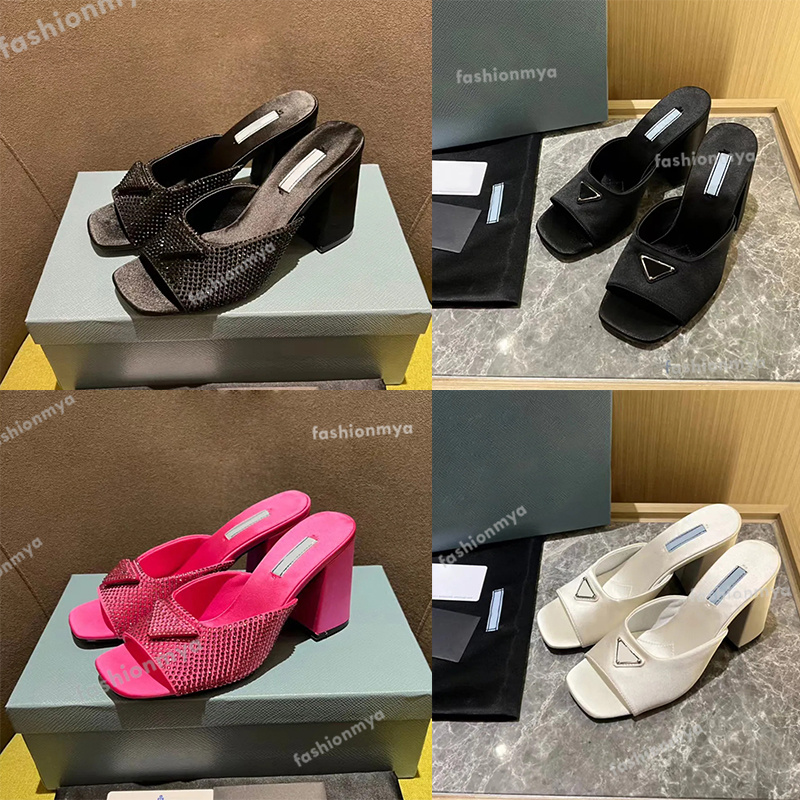 

Designer Slippers Women High Heels Black Crystal Satin Slides Crystals Flat Rubber Slipper Footwear Slip-On Open Toe Rhinestone Sandals