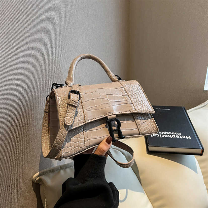 

New Fashion Bags for Women 70%off hourglass Women's texture hand Versatile one-shoulder messenger bag Luxury Designer Handbags Purse, White7