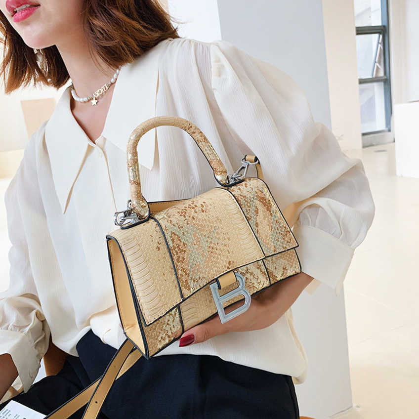 

Factory Wholesale Women's Bag Feng Pian Bag Women's python handbag single shoulder messenger bag Shoulder Messenger Handbags 55%off, White8