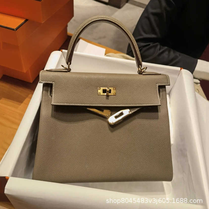 

Fashion Women's Bag 75%off Women Cowhide Inseam Bag Large Capacity One Shoulder Handbag Luxury Designer Handbags Bags Purse, Black 25cm gold buckle