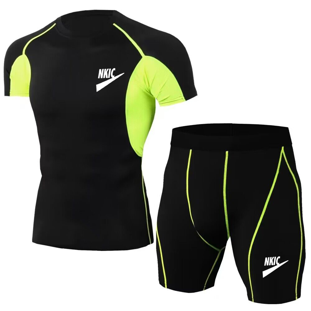 Été Hommes Survêtements Costume De Sport Run Fitness À Manches Courtes Mince Respirant T-shirt Tops Shorts Deux Pièces Ensemble Jeunesse Mode Spo