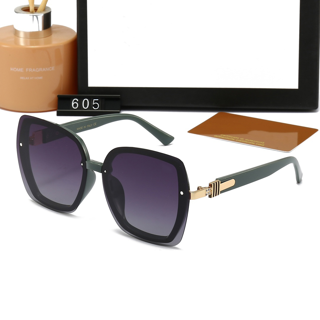 

Womens Designer Sunglasses Fashion Men Luxury Large Frame Sunglass Ladies Glasses Classic Sun Glasses Trendy Driver Eyeglasses 2302211BF