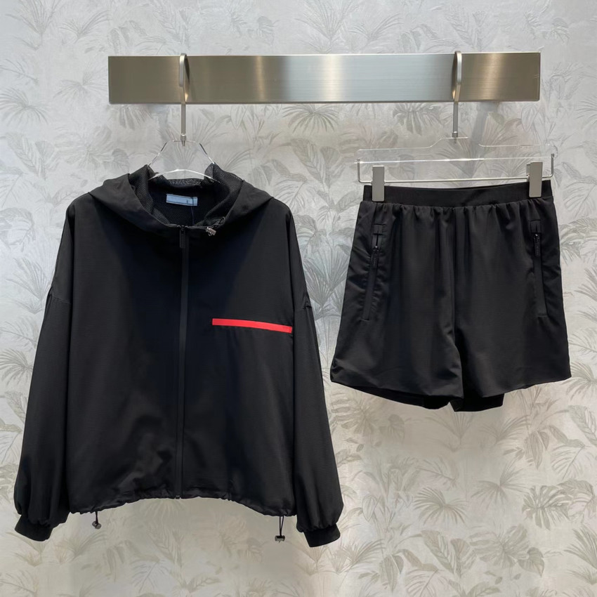 

Brand Womens Tracksuits Fashion Button Lapel Short Sleeved Cardigan Loose and Breathable Women Shorts Street Fashion Wear, Black