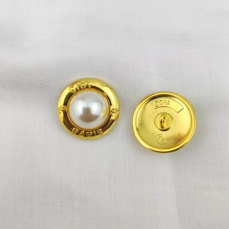 

Metal Special Letter Buttons for Shirt Sweater Coat Round Pearl Diy Sewing Button with Stamp