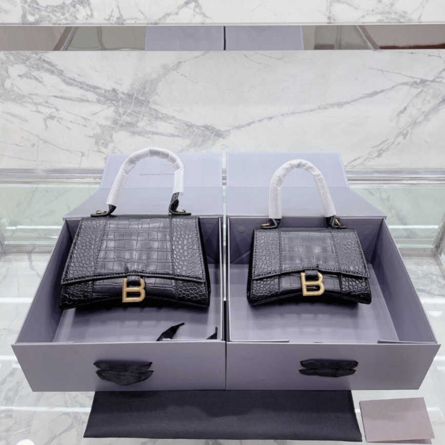 

2023 Women Bags Factory Handbags 55%off Leather Hourglass Cowhide Shoulder Small Square Women's Bag Designer Luxury Shoulder Handbags, Grey trumpet