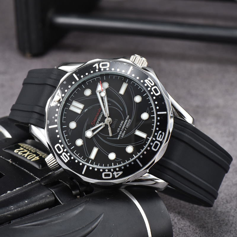 Omeg Montres-bracelets pour hommes 2023 Nouveaux montres pour hommes Tous les travaux de cadran Machines automatiques Montre Top Marque Chronogra
