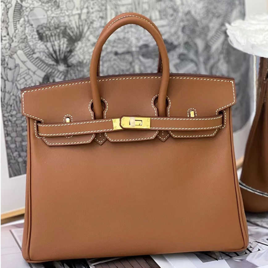 

2023 Women Bags Factory Handbags 55%off single shoulder diagonal portable buckle cowhide leather women's bag Designer Luxury Shoulder Handbags, Milkshake silver button