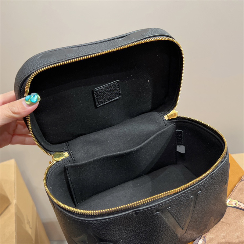 

Designer Cosmetic Bags Cases Woman Luxurys Makeup Bag Fashion Casual Travel Totes Ladies Vintage Prints Shoulder Bags Handbgas Purses, Black