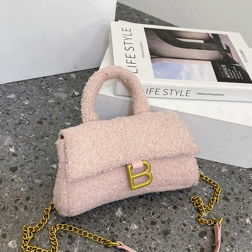 

2023 Women Bags Factory Handbags 55%off lamb hair hourglass hand diagonal women's one-shoulder fur bag Designer Luxury Shoulder Handbags, Pink6