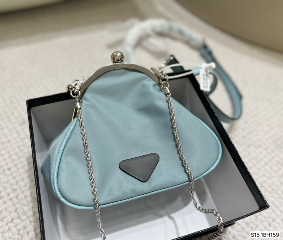 

Fashion Designer bag Shoulder bags Tote package Messenger Totes Fashion Metallic Handbags Classic gift wholesale Soft leather Travel holiday party, Yellow