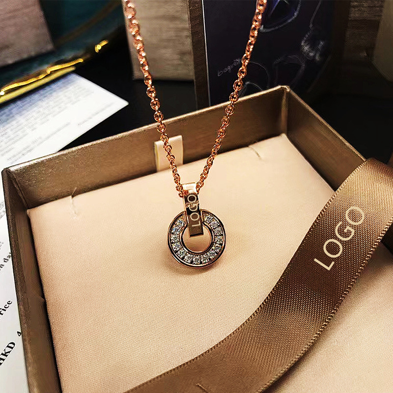 

Luxury Pendant Necklace Designer Diamond Collarbone Chain Fashion Necklace