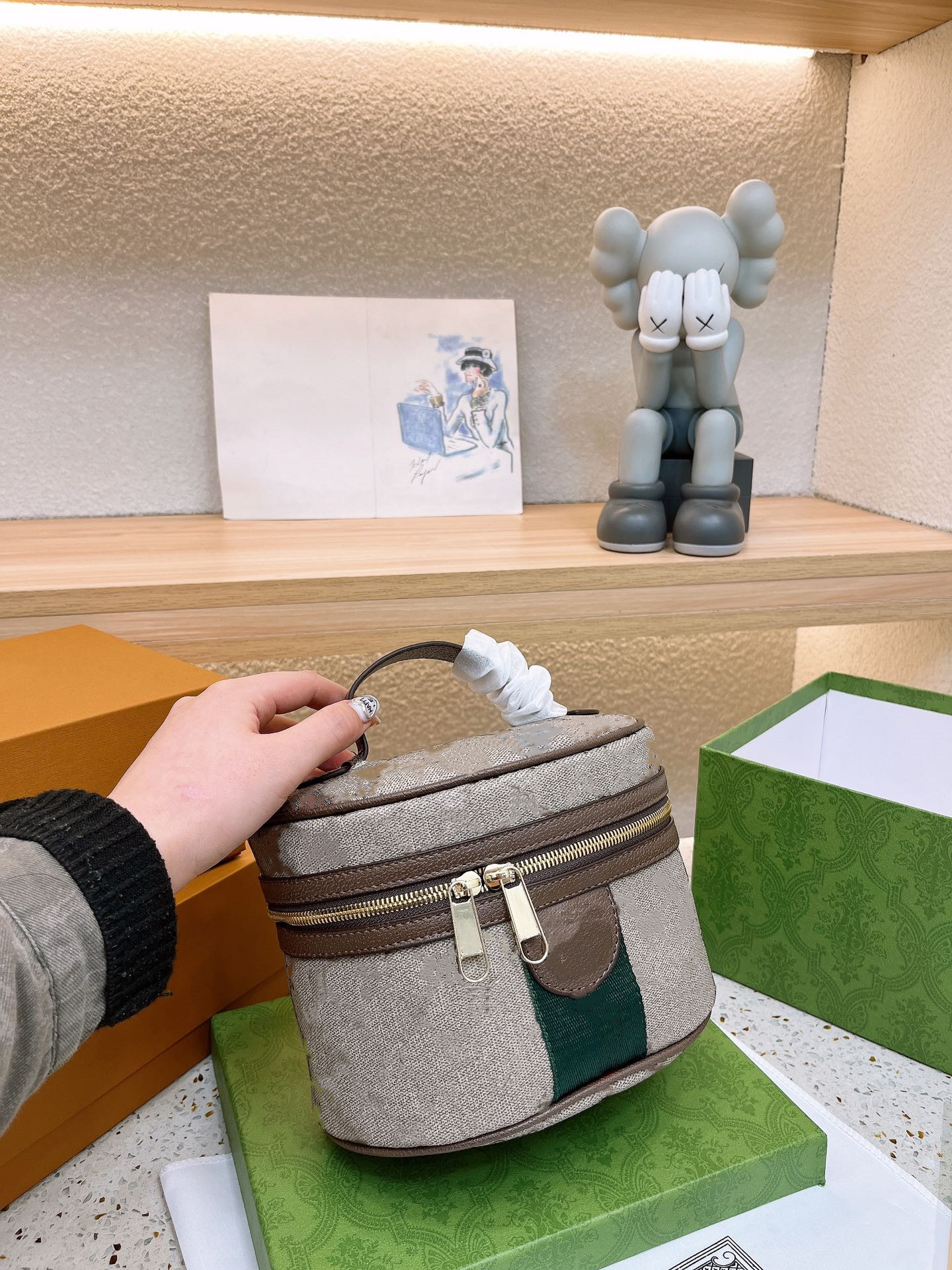 

2023 Lady Cosmetic Bags Fashion Makeup Bag Women Designers Toiletry Travel Pouch Ladies Purses High Quality Handbags 443497, Brown